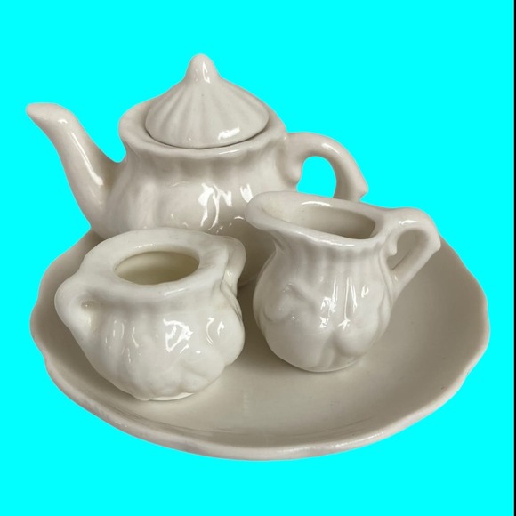 Doll Dishes, Doll Tea Set, Toy Dishes, Tiny Dishes, Roses, 5 pieces White 2” T - Picture 9 of 9